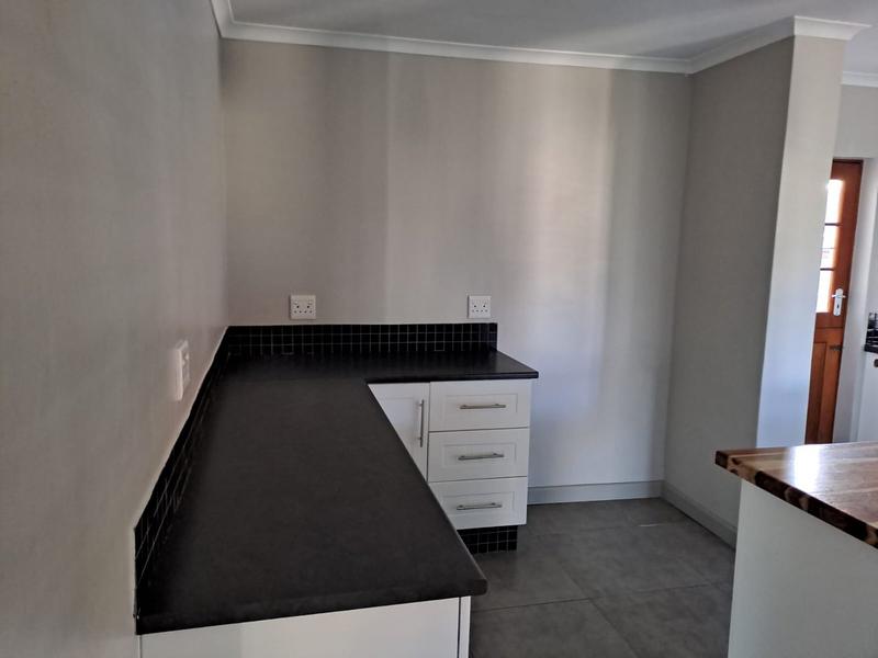 To Let 3 Bedroom Property for Rent in Rooi Rivier Rif Western Cape